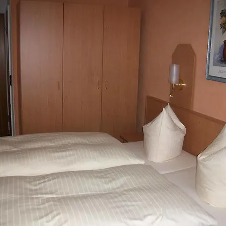 Strandraeuber מלון 3*