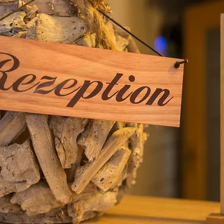 Strandraeuber מלון 3*