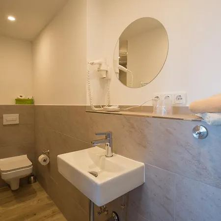 Strandraeuber Hotel Kalifornien