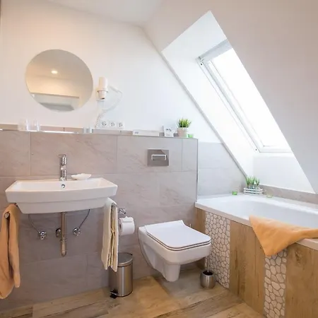 Strandraeuber Hotel 3*